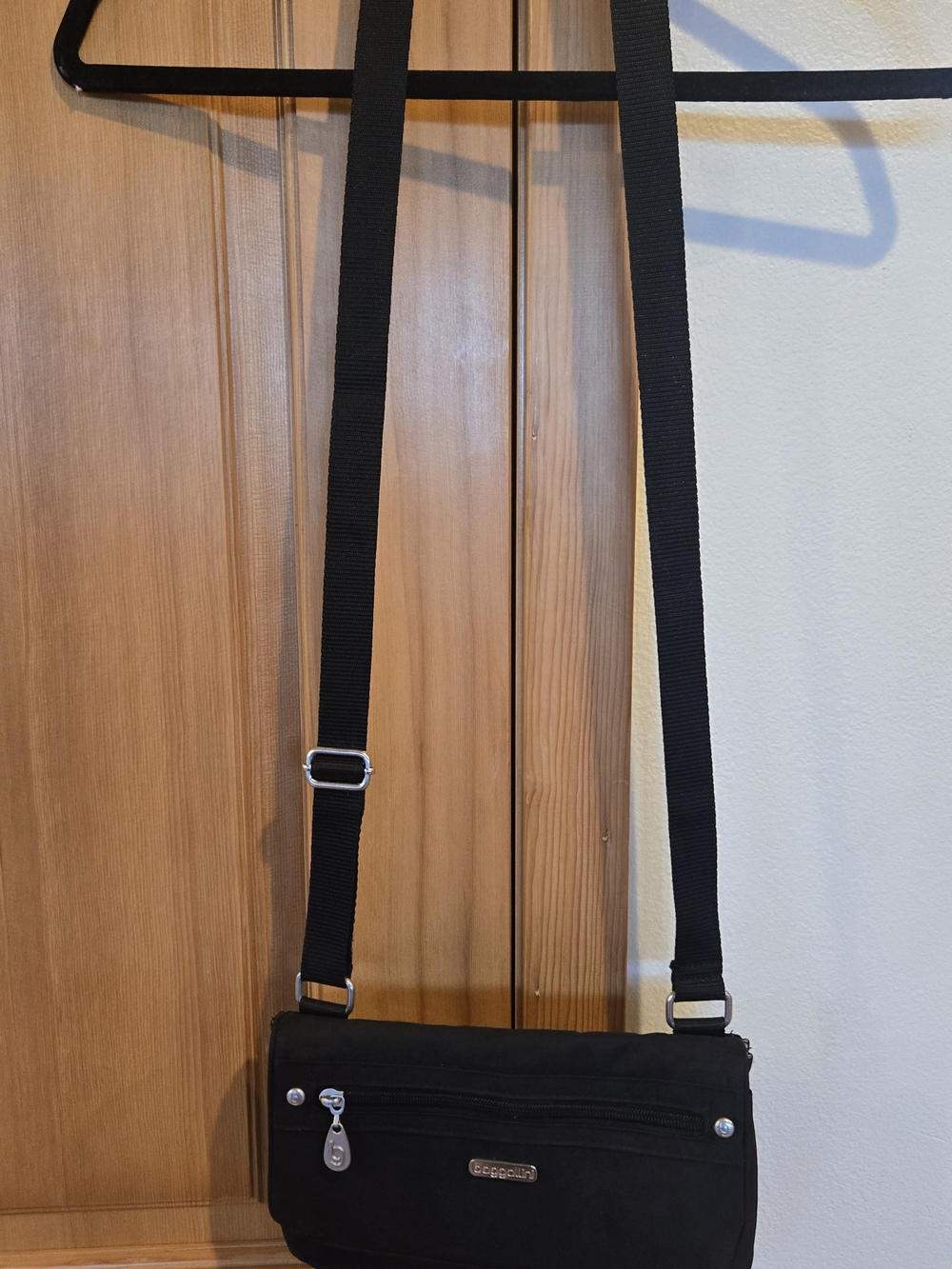 Baggallini Black Crossbody Bag with Silver Accents